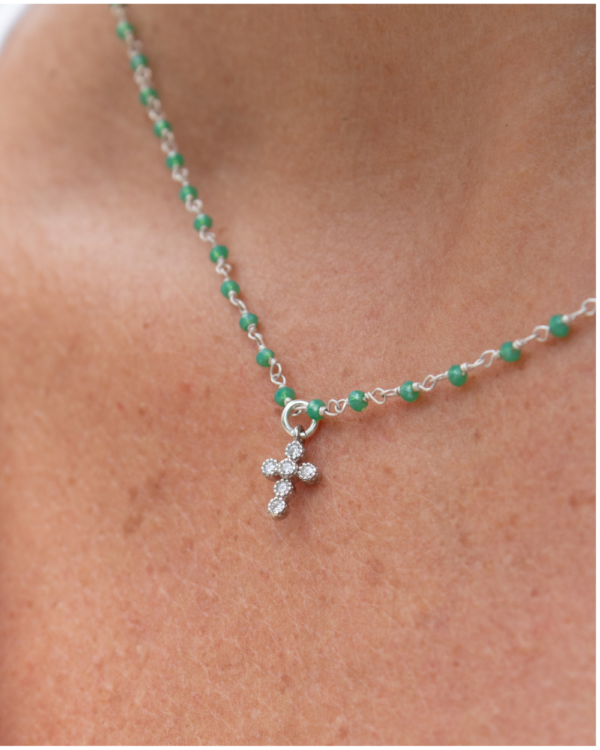 Collier croix sur chaine rosaire en Onyx vert et Argent | Saint Laurent Gemmes... & Vous : Bijoux Haute Fantaisie Créations Originales & Artisanales DIY | Plaqué Or Argent Pierres Fines | Bijoux Personnalisés Femme, Ado, Enfant | Bijoux Religieux | Bijoux chrétiens modernes | Bijoux Gravés | Bijoux religieux Toulouse |Toulouse France | Vente en Ligne.