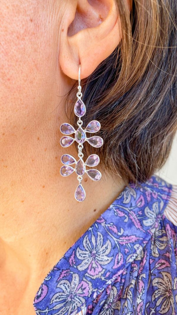 Boucle d'oreille chandelier fleur et gemmes | les Glénands – Image 4