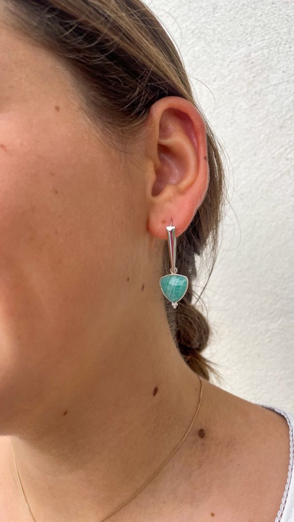Boucle d'oreille grand crochet en pierres naturelles | Comores – Image 8