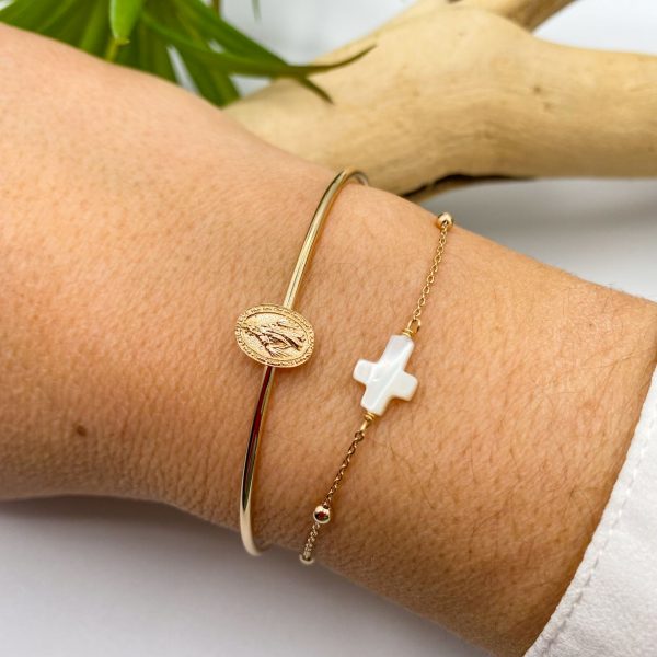 Bracelet chaine bille ou rosaire en plaqué or et croix en nacre – Image 2