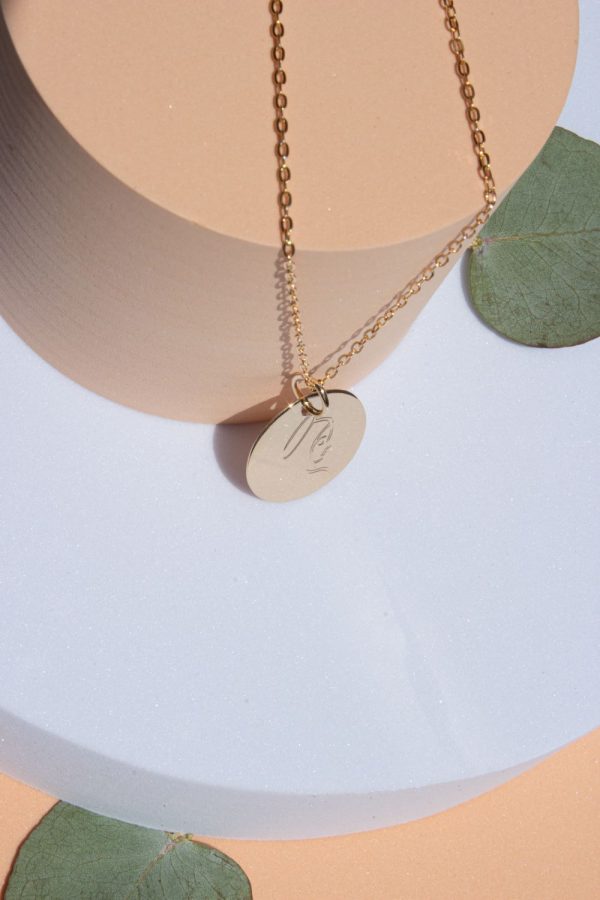 Collier médaille Sainte Vierge Marie Argent ou Plaqué Or | Sainte Vierge Marie au voile – Image 6