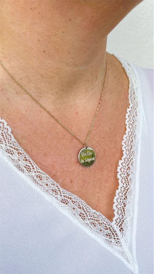 Collier médaille personnalisée | Belle du Seigneur  – Image 4