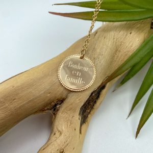Collier médaille gravée Bonheur en famille en Plaqué Or | Bora Bora