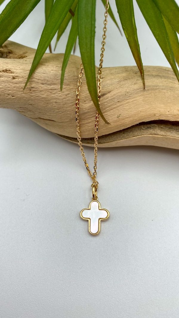 Collier Croix en nacre sertie en Argent | Christ Roi – Image 5