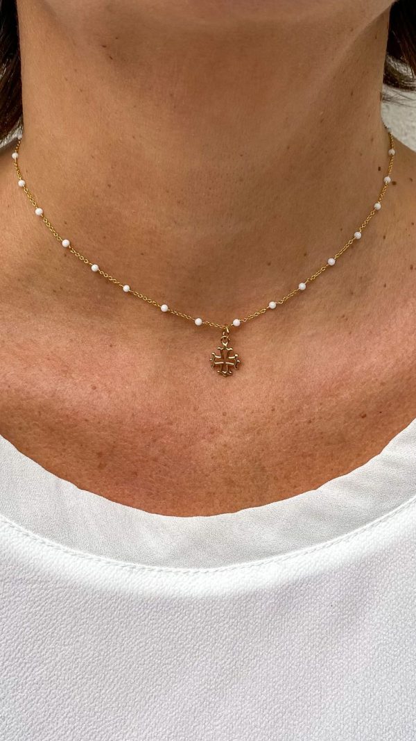 Collier croix occitane et chaine perlée | Saint Sernin – Image 3