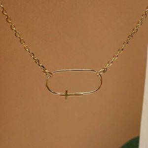 Collier médaille Croix  Plaqué Or | Croix Victorieuse