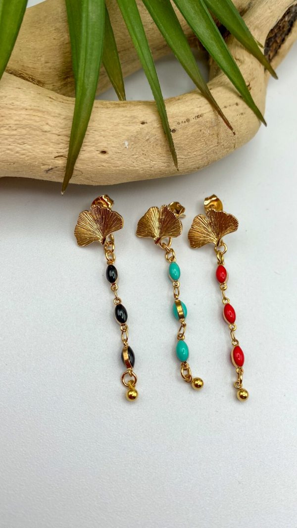Boucles d'Oreilles feuille de Ginkgo et résine colorée en Plaqué Or | Ouessant – Image 5