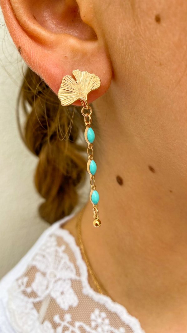 Boucles d'Oreilles feuille de Ginkgo et résine colorée en Plaqué Or | Ouessant – Image 2