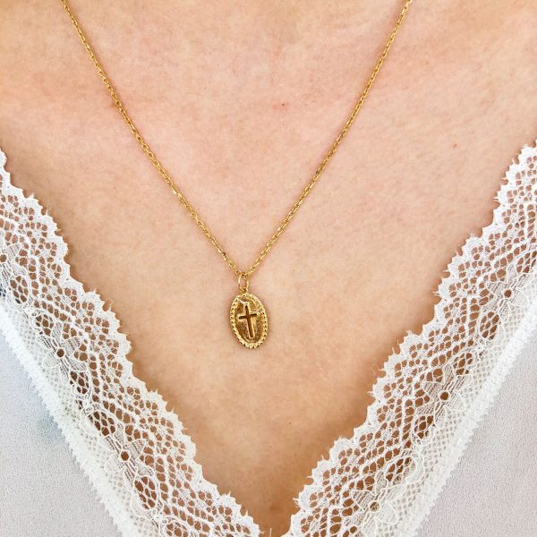 Collier médaille ovale et Croix Plaqué Or | Santa Croce – Image 3