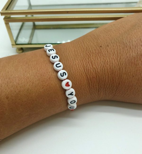 Bracelet de lettre personnalisé | Jésus loves You – Image 5