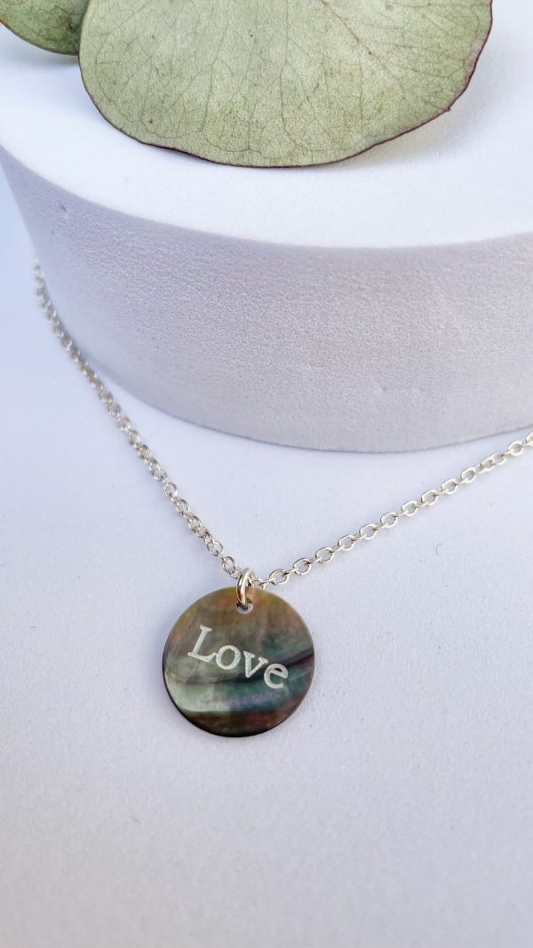 Collier nacre love | Batz – Image 3