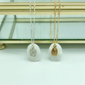 Collier médaille Nacre & Argent ou Plaqué Or | Médaille miraculeuse